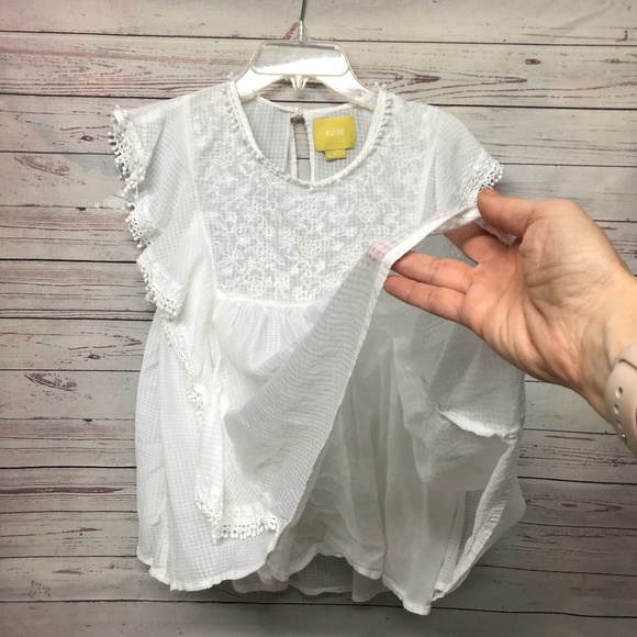 Feminine Anthro Maeve Callie Ruffled Top - Picture 6 of 11